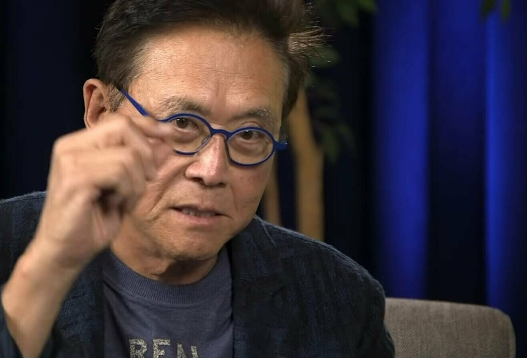 《富爸爸，穷爸爸》的作者RobertKiyosaki说他购买比特币是因为他不“信任”美元1